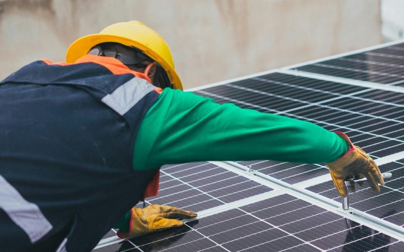 Corporate Social Responsibility – Sustainable Business Program ACT Corporate Social Responsibility - Sustainable Business Program ACT (solar panels)